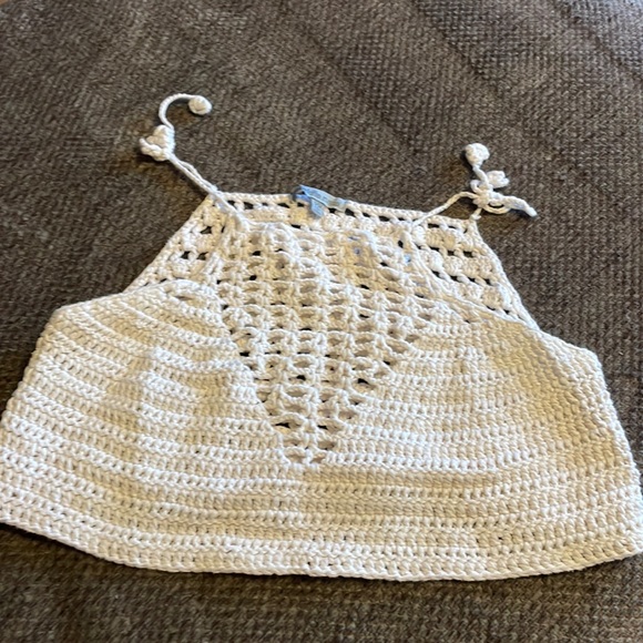 Charlotte Russe knit halter top,size med - Picture 1 of 6